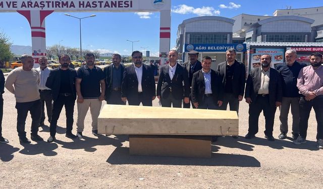 HÜDA PAR Ağrı İl Teşkilatından tabutlu eylem