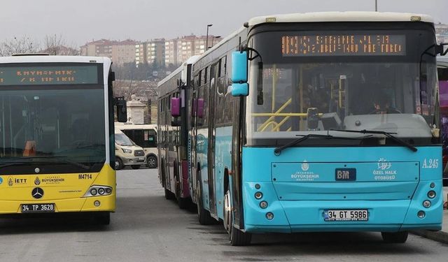 İstanbul’da Özel Halk Otobüsleri kontak kapattı: Ulaşımda aksamalar yaşanıyor