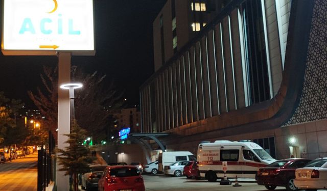 Malatya'da yol verme tartışması bıçaklı kavgaya dönüştü: 4 yaralı