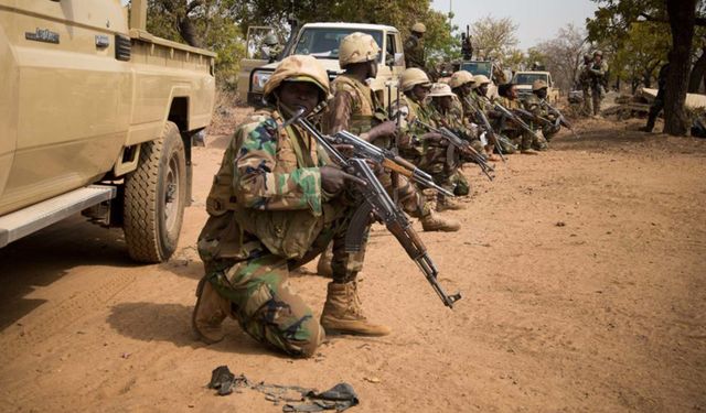Mali'de ordu güçlerine saldırı: 40 asker öldü