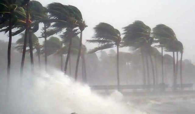 Meteorolojiden 38 il için sağanak ve fırtına uyarısı