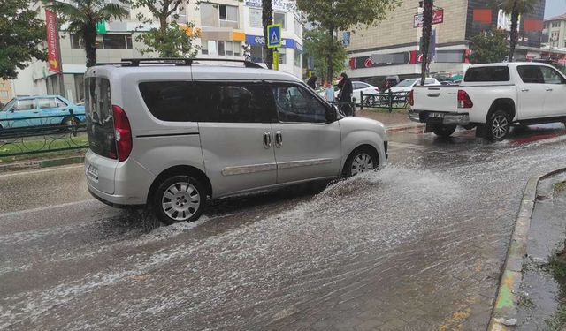 Meteorolojiden sel ve su baskını uyarısı