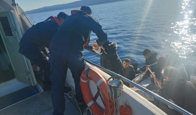 Muğla açıklarında 93 düzensiz göçmen yakalandı