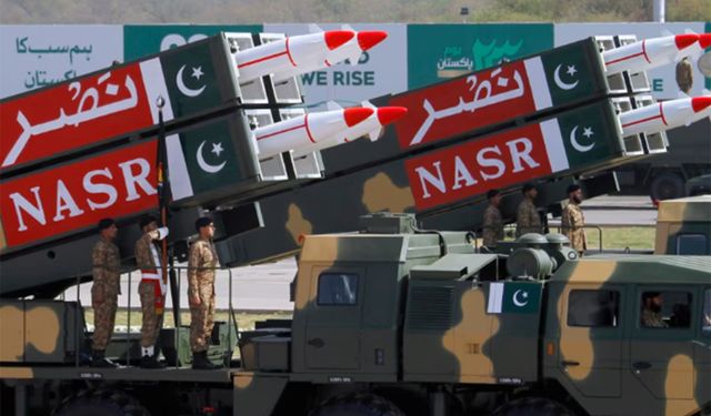 Pakistan, Hindistan saldırısına karşı Ulusal Komuta Otoritesi'ni topladı