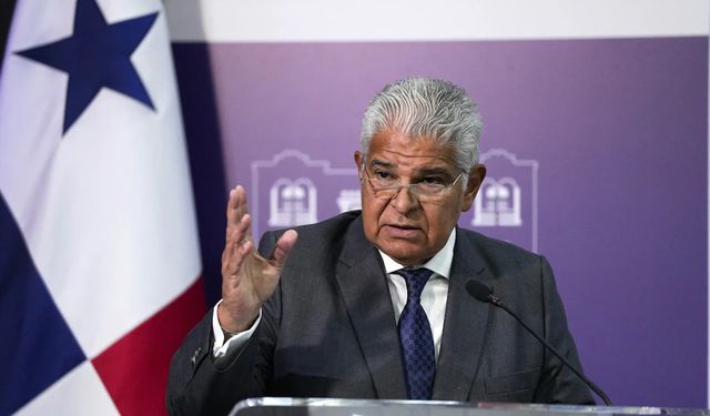 Panama: ABD ile askeri anlaşma yeniden müzakere edilmeyecek