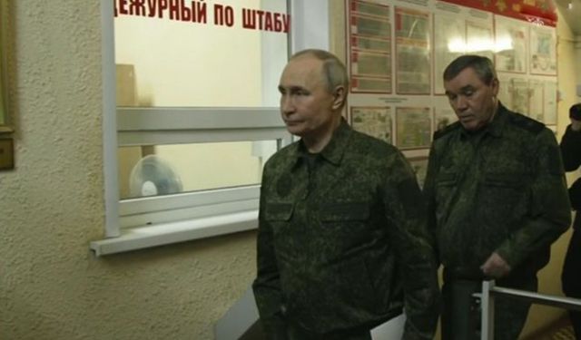 Putin, Ukrayna birliklerinden geri alınan Kursk'ta nükleer santrali inceledi 