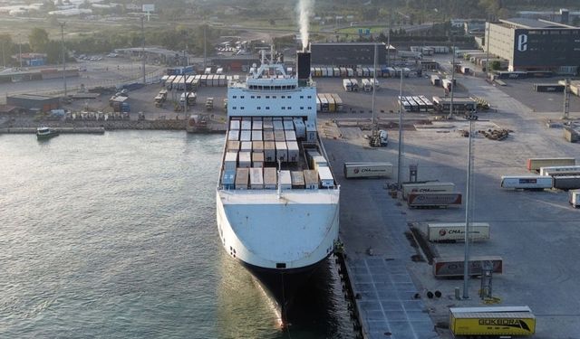 Ro-Ro gemileriyle taşınan araç sayısı üç kattan fazla arttı