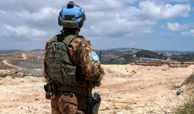 Siyonist rejim Lübnan’da BM güçlerini hedef aldı