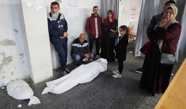 Siyonist saldırılarda Gazze'de 5 şehit: Siviller yine hedefte