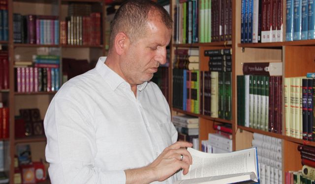Tarihçi Çelik: Modernleşme ile işlevini yitiren vakıflar, yeniden canlanmalı