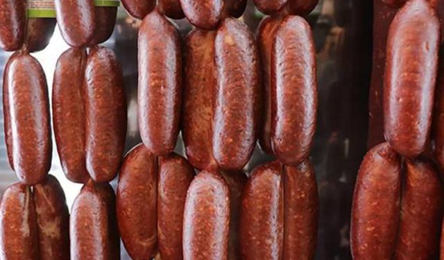 Tarım Bakanlığı açıkladı: 7 sucuk markasında hile tespit edildi