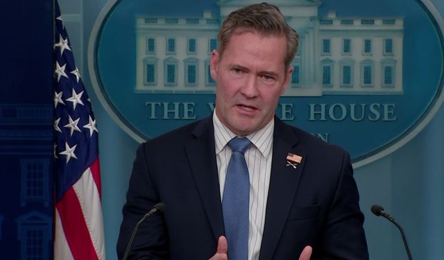 Trump ulusal güvenlik danışmanını kovdu