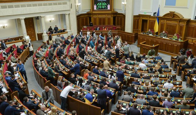 Ukrayna Parlamentosu, ABD ile imzalanan ekonomik ortaklık anlaşmasını onayladı