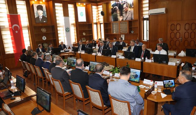 Üniversite hastanelerinin geleceği Çukurova’da masaya yatırıldı
