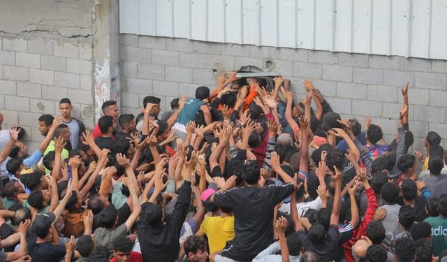 UNRWA: Gazze'ye ulaşan yardımlar, samanlıkta iğne aramak gibi