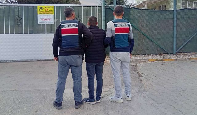 Uyuşturucu satışı yapmaktan aranan şahıs yakalandı