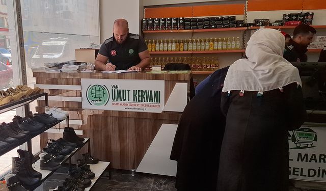 Van Umut Kervanı’ndan 350 aileye yardım 