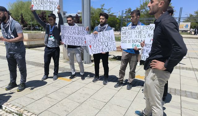 Van Yüzüncü Yıl Üniversitesi (YYÜ)’de açılan siyonist destekçisi markanın standı protesto edildi! 
