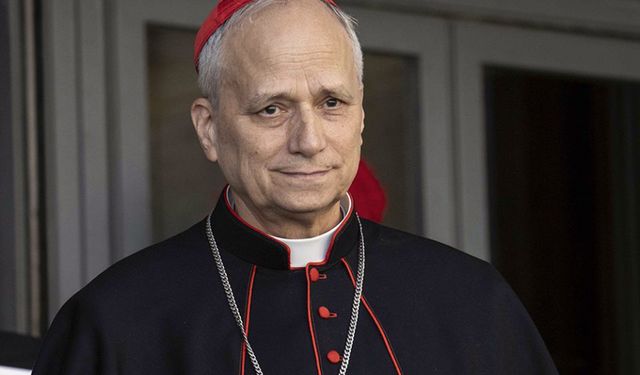 Vatikan'da yeni Papa ABD'li Robert Prevost oldu
