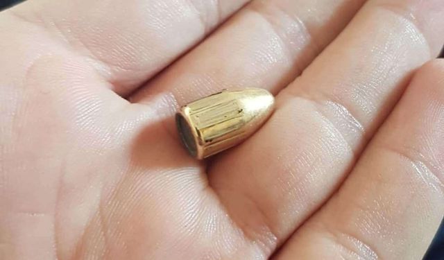 Yorgun mermiler biri çocuk 2 kişiyi ağır yaraladı