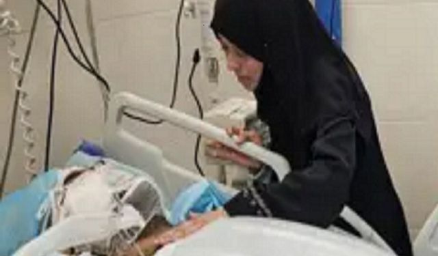 9 çocuğunu kaybeden Filistinli Dr. Alaa en-Neccar’ın ağır yaralı eşi de şehid oldu