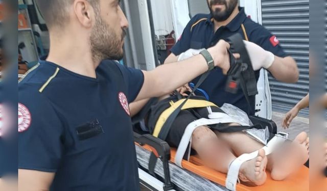 Mardin’de balkondan düşen çocuk yaralandı