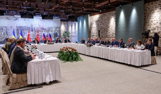Rus ve Ukrayna heyetleri İstanbul'da müzakere yapacak