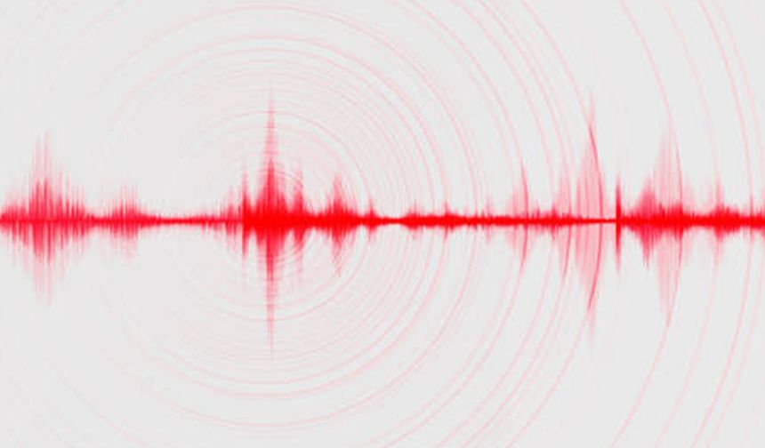 Ege Denizi'nde peş peşe 7. deprem