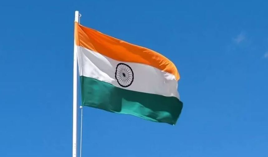 Hindistan, Pakistan vatandaşlarının vizeleri askıya alındı