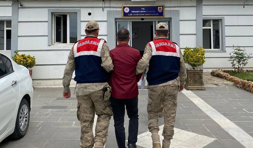 Diyarbakır'da 5 farklı suçtan 19 yıl cezası bulunan firari yakalandı