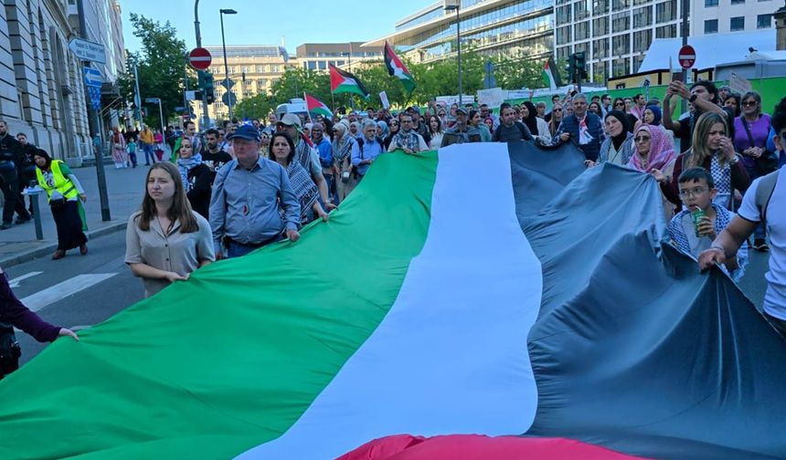 Frankfurt'ta Gazze’ye destek gösterisi düzenlendi